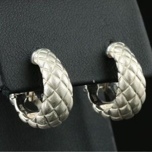 Elegant Silver Quilted Earrings half moon sterling silver